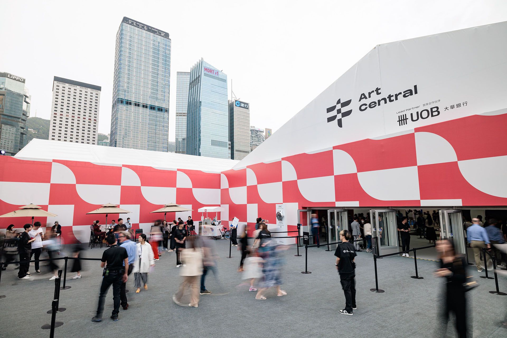 Launching an iconic art fair